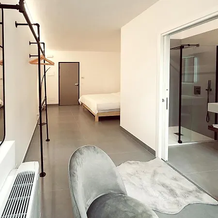 Deeproomvenice Apt1